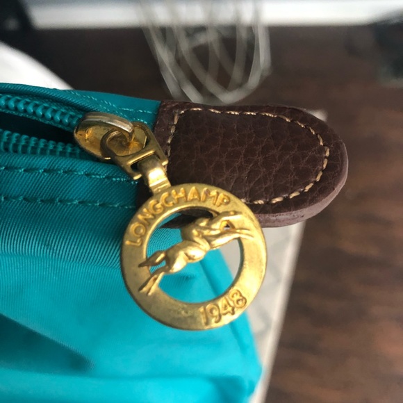 Longchamp over shoulder bag - Picture 2 of 3